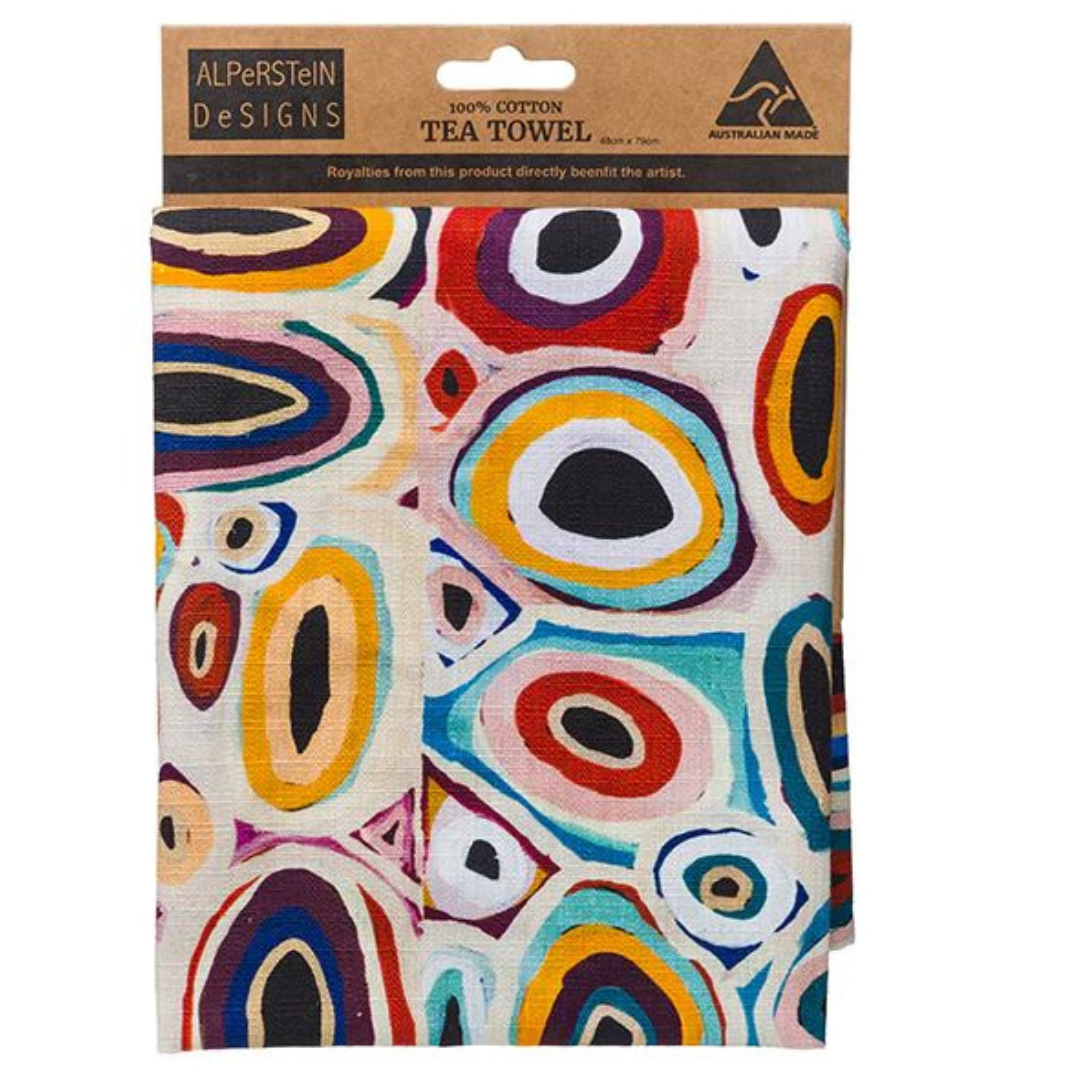 Image of packaged Tea Towel by Gladys Kuru Bidu for Martumili