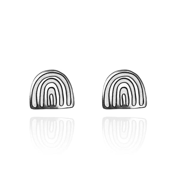 Front view image of silver stud earring in rainbow shape